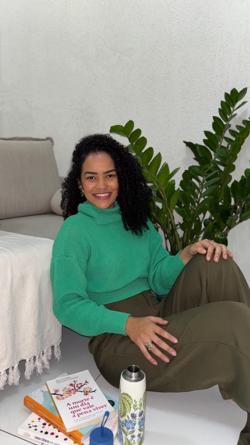 Psicólogo(a) Érica Silveira atendendo online em Cruz das Almas/BA