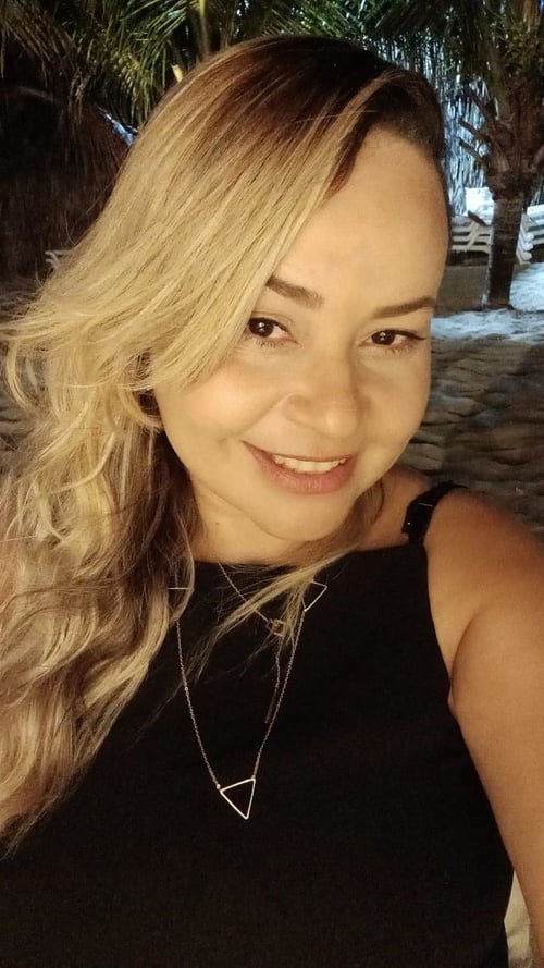 Elenir Salvador Santos Gama