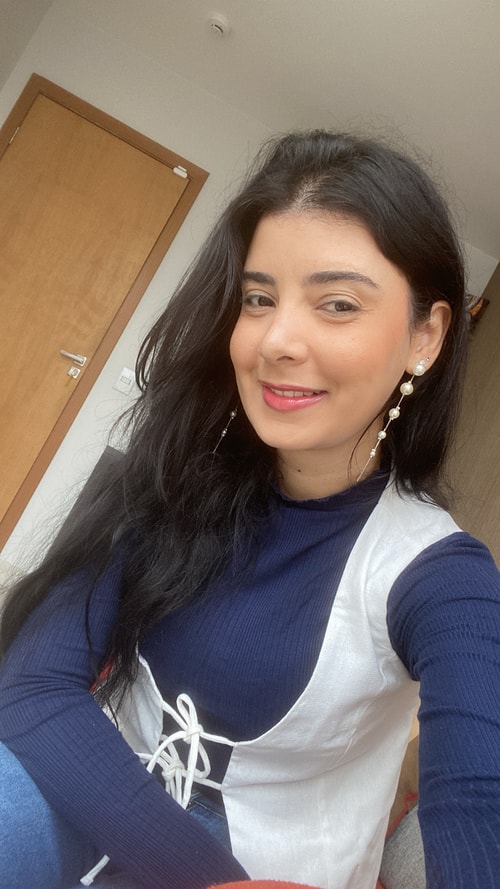 Psicólogo(a) Letícia Silva Lima atendendo online em Goiânia/GO