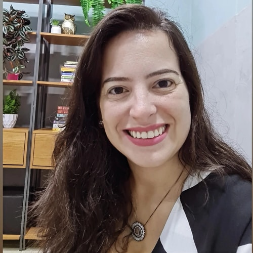 Psicólogo(a) Lara Soares Moreira atendendo online em Juiz de Fora/MG