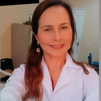 Psicólogo(a) Alessandra Natasha Santos Alves atendendo online em Fortaleza/CE