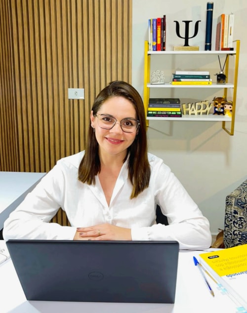 Psicólogo(a) Patricia Nascimento Oliveira atendendo online em São Bernardo do Campo/SP