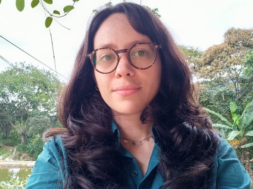 Psicólogo(a) Júlia Britto atendendo online em Teresópolis/RJ