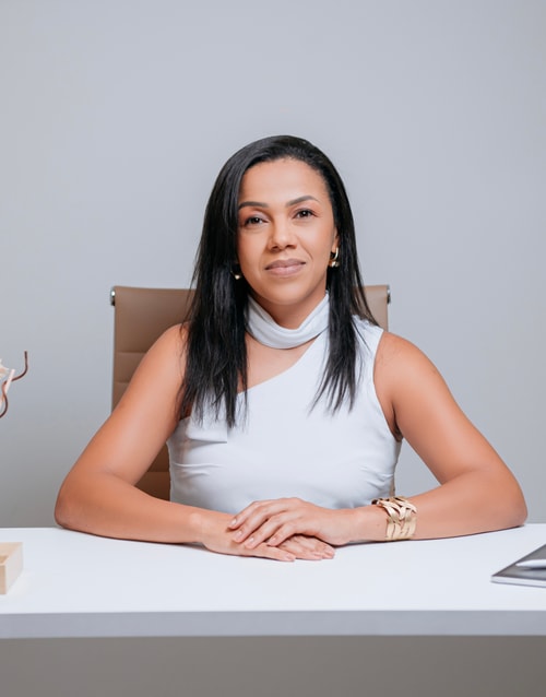 Psicólogo(a) Alana Rodrigues Silva atendendo online em Serrinha/BA