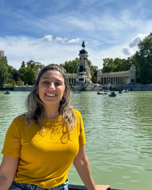 Psicólogo(a) Aline Silveira Machado atendendo online em Serra/ES