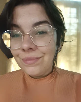 Psicólogo(a) Vitória Maria Lima Antunes atendendo online em Recife/PE