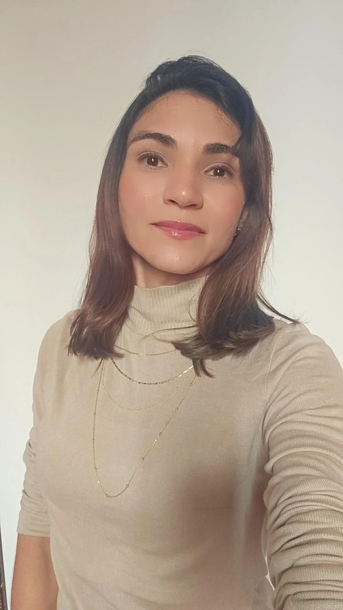 Psicólogo(a) Vanilza Pereira atendendo online em Rio de Janeiro/RJ