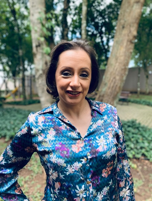 Psicólogo(a) Gabriela Mezzomo atendendo online