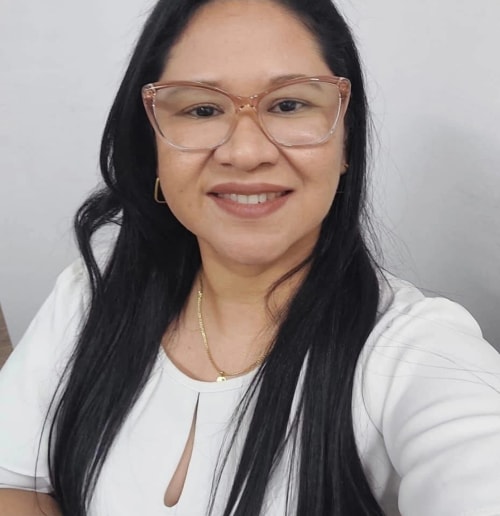 Psicólogo(a) Joseane Rodrigues Solis atendendo online