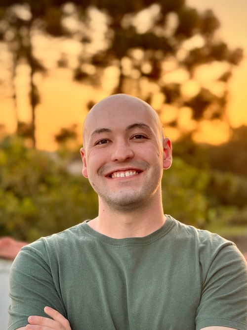 Psicólogo(a) João Miguel Pereira Martins atendendo online em Curitiba/PR