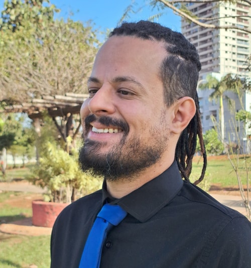 Psicólogo(a) Flávio de Souza Rodrigues atendendo online em Rio Verde/GO