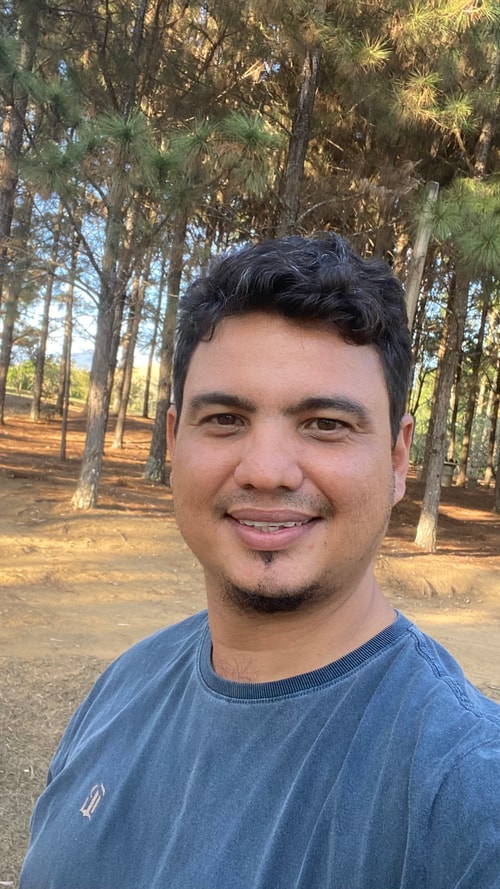 Psicólogo(a) Renan Staneck Torres de Almeida atendendo online em Rio de Janeiro/RJ