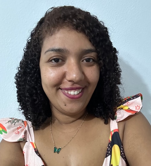 Psicólogo(a) Letícia do Espírito Santo Passos da Silva atendendo online em Santos/SP