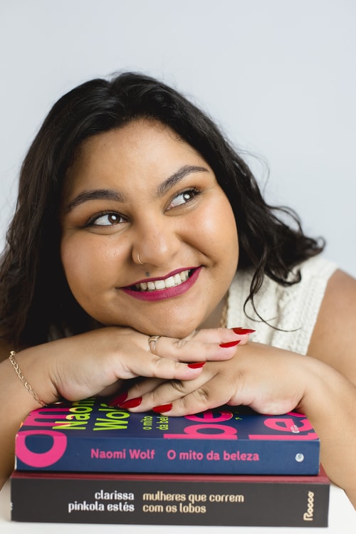 Psicólogo(a) Thatiane Silveira atendendo online em Francisco Beltrão/PR