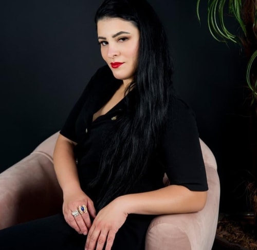 Psicólogo(a) Aline Daiani Corrêa Rodrigues Bertolo atendendo online em Borborema/SP