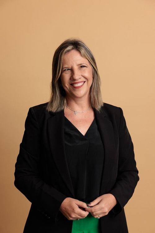 Psicólogo(a) Mari Diniz atendendo online em Brasília/DF