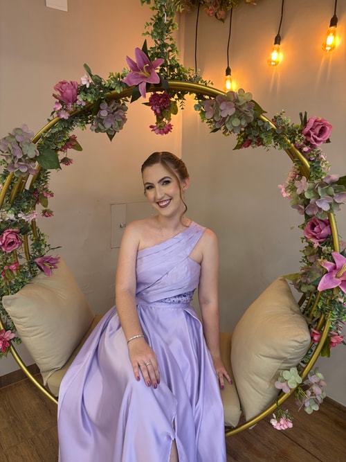 Psicólogo(a) Laleska Peliçon Simões da Silva atendendo online em Marialva/PR