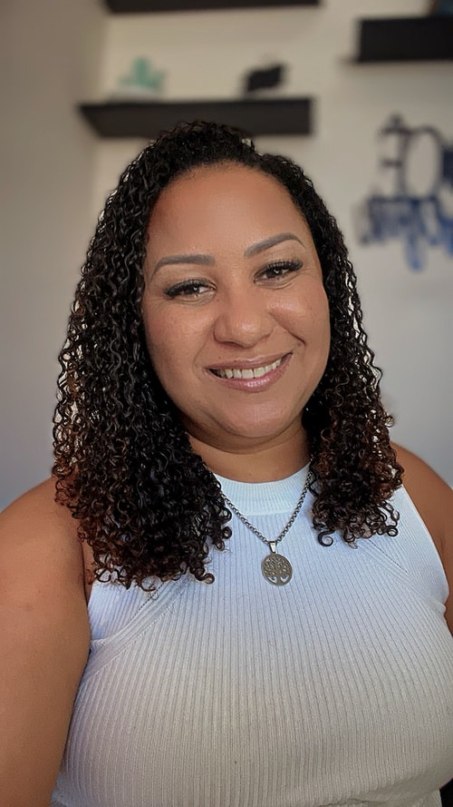 Psicólogo(a) Claudia Valentim atendendo online em Rio de Janeiro/RJ