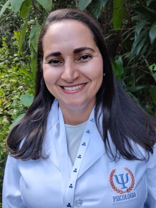 Psicólogo(a) Eva Miranda atendendo online em Ibiúna/SP