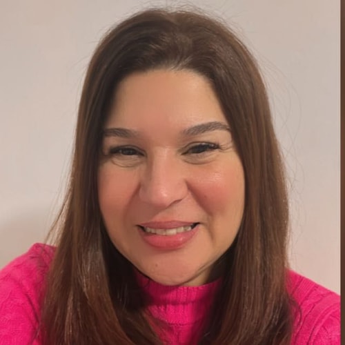 Psicólogo(a) Carla Alessandra Neves Maciel atendendo online em Rio de Janeiro/RJ