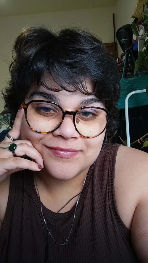 Psicólogo(a) Júlia de Araújo Silva atendendo online em Nova Friburgo/RJ