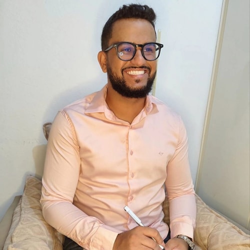 Psicólogo(a) Roni de Almeida Sousa atendendo online em Ipatinga/MG