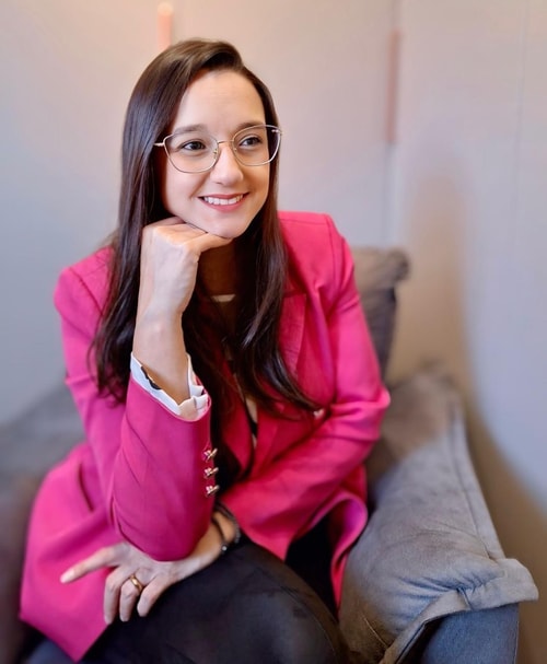 Psicólogo(a) Vanessa Zacarella Gomes atendendo online em São Paulo/SP