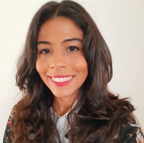 Foto do psicólogo Lillyan Thais dos Santos Pinto