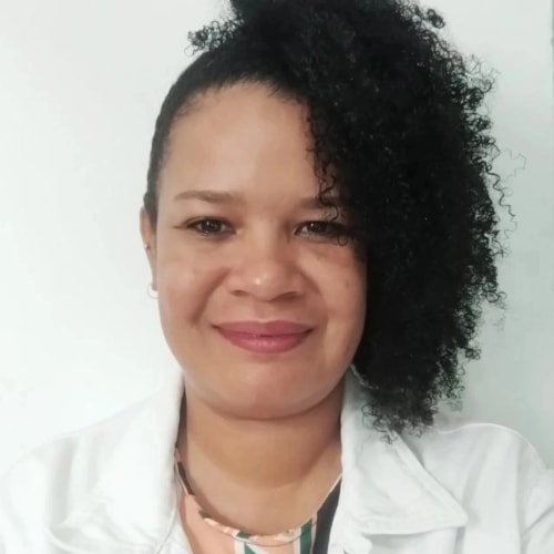 Psicólogo(a) Ayanna Rosy Alves da Costa atendendo online