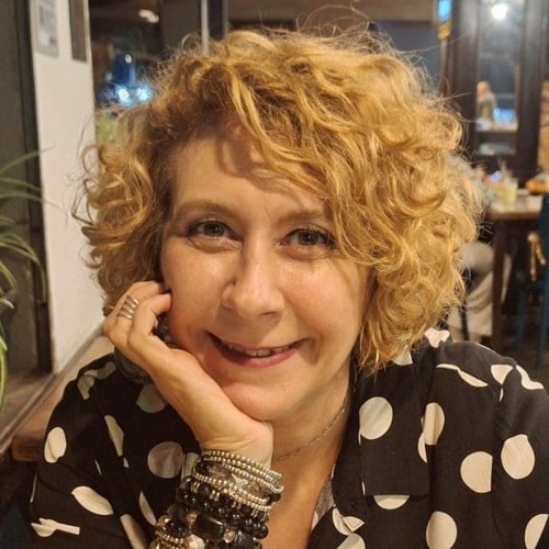 Psicólogo(a) Ana Cristina Bueno de Araujo atendendo online em São Paulo/SP