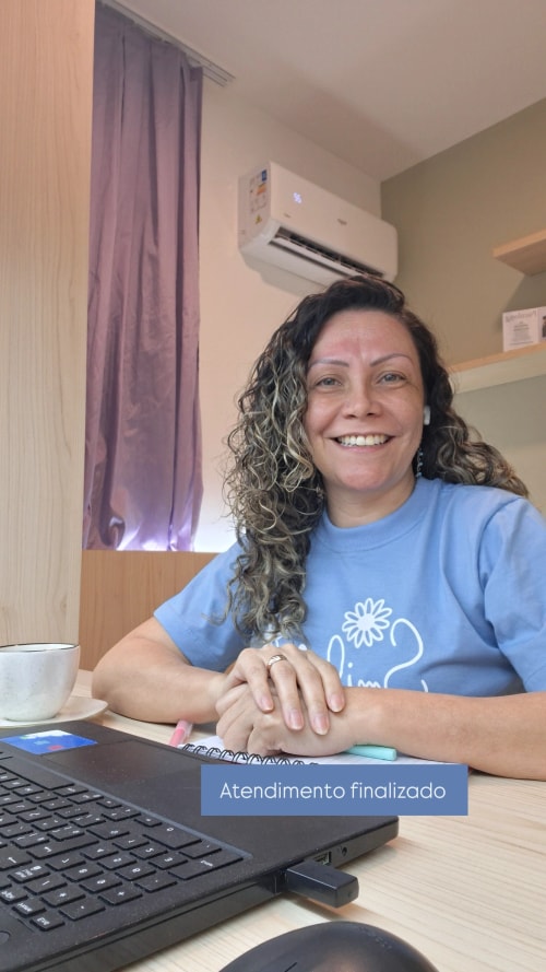 Psicólogo(a) Fernanda Pinheiro Muniz atendendo online em Fortaleza/CE