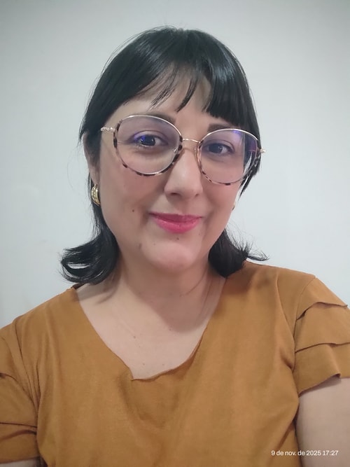 Psicólogo(a) Laís Suellen Leite Quintana dos Reis atendendo online em Campo Grande/MS