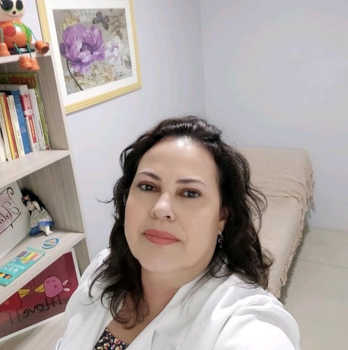 Psicólogo(a) Arlene Fátima Lopes atendendo online em Serra/ES