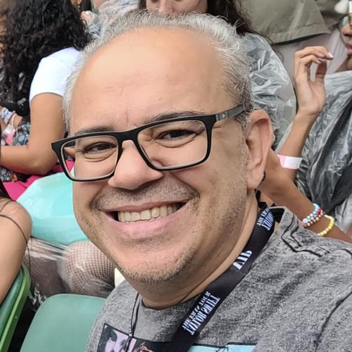 Psicólogo(a) Renato Peixoto Neto atendendo online em Uberaba/MG