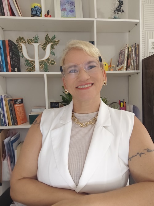 Psicólogo(a) Neila do Nascimento Buxbaum