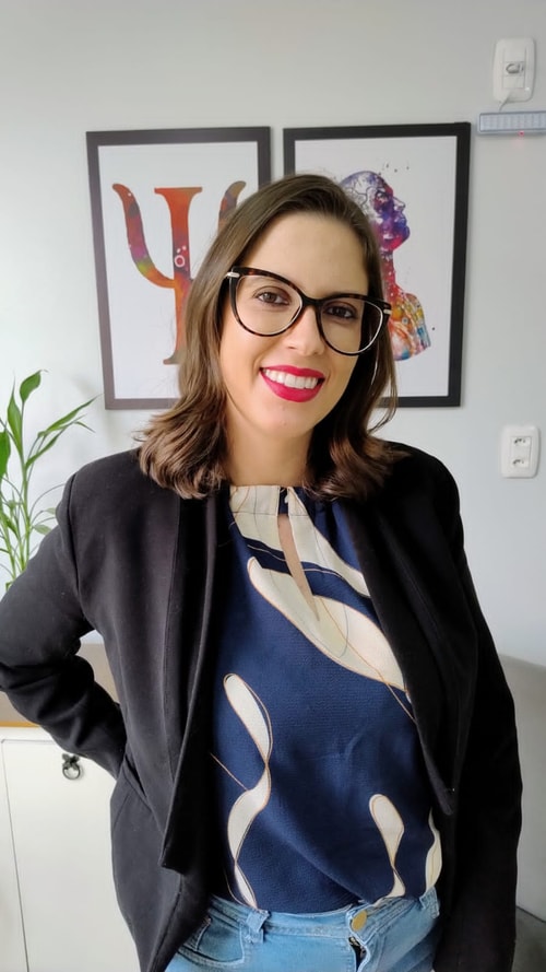 Psicólogo(a) Juliana Finger atendendo online em Seara/SC