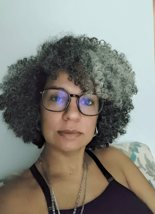 Psicólogo(a) Ludmila Azevedo de Oliveira E Mello