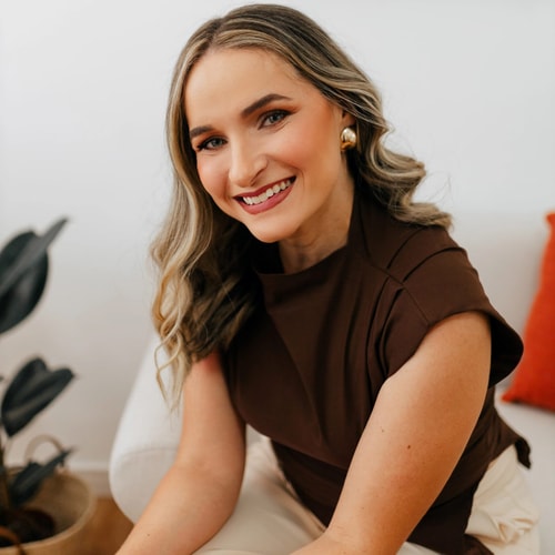 Psicólogo(a) Débora Carolaine Paciência Tenório de Araújo atendendo online em Maceió/AL