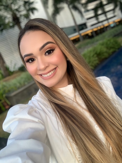 Psicólogo(a) Thamiris das Graças Lima Menezes atendendo online em Campina Grande/PB