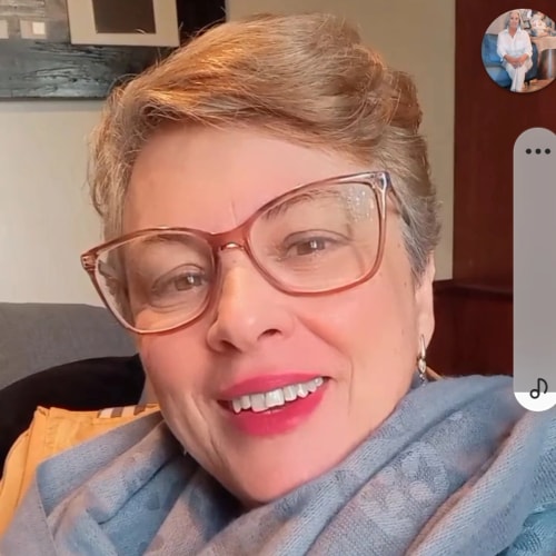 Psicólogo(a) Evani Pecci