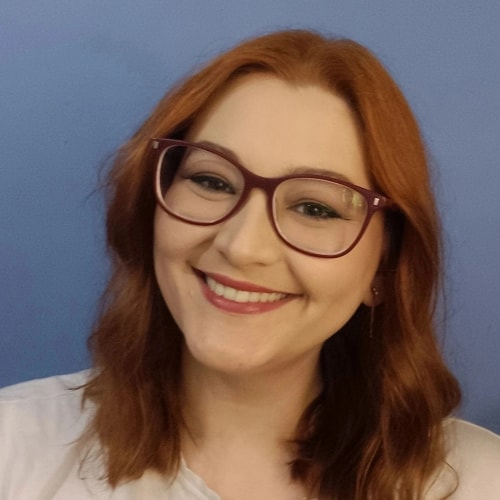 Psicólogo(a) Júlia Henrique Nascimento