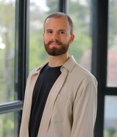 Psicólogo(a) Matheus Garcia Poletti atendendo online em Porto Alegre/RS