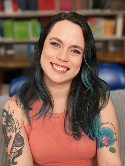 Psicólogo(a) Ariadne Sitaro atendendo online em Recife/PE