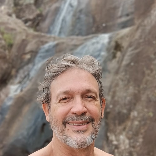 Psicólogo(a) Marcio Cesar Da Silva Nogueira atendendo online em Prado/BA