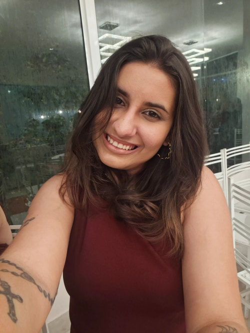 Psicólogo(a) Tainá da Cruz Bravim