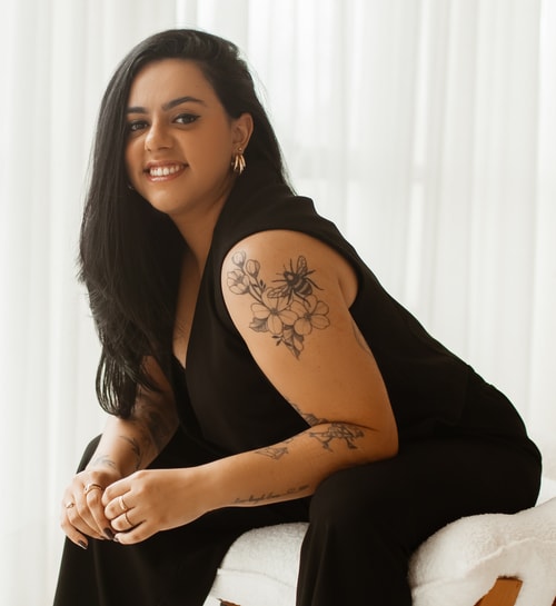 Psicólogo(a) Thaísa Maria de Oliveira Dutra atendendo online em Osasco/SP