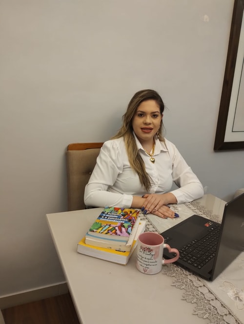 Psicólogo(a) Wanessa Kelly Santos atendendo online em Governador Valadares/MG