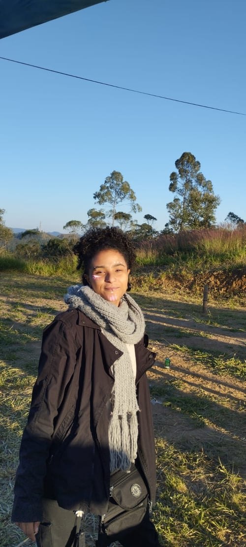 Maiara Valence Sant'Anna