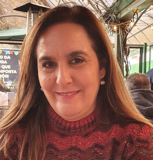 Psicólogo(a) Lilian Marinho Coelho Vasconcelos atendendo online em Juiz de Fora/MG