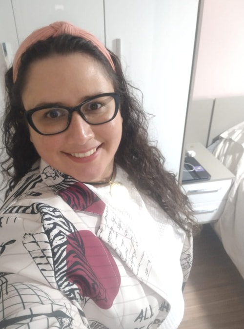 Psicólogo(a) Rovena Batista Severo atendendo online em Pelotas/RS